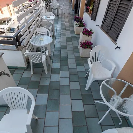 فندق مبيت وإفطار La Gemma Del Salento