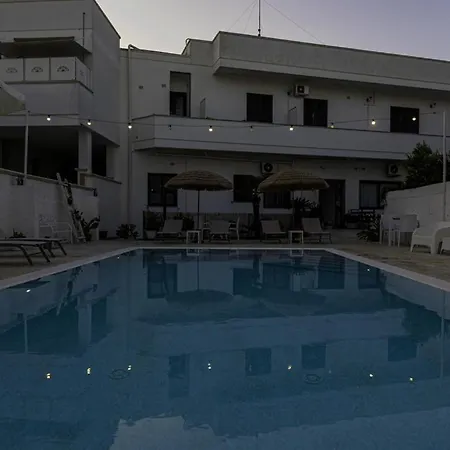 Bed & Breakfast La Gemma Del Salento Racale