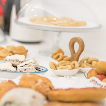 Oda ve Kahvaltı La Gemma Del Salento 4*