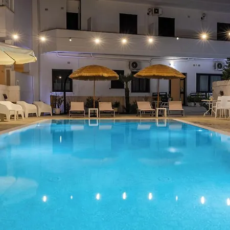 La Gemma Del Salento Couette-café 4*
